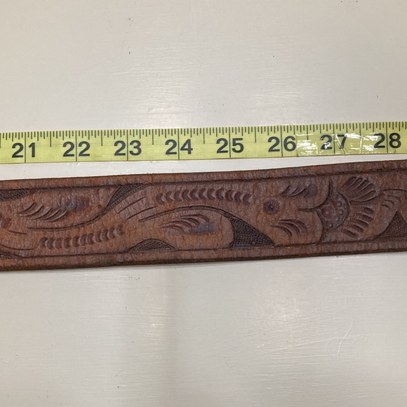 Vintage Leather Belt & Wooden Buckle 40” - Picture 8 of 12